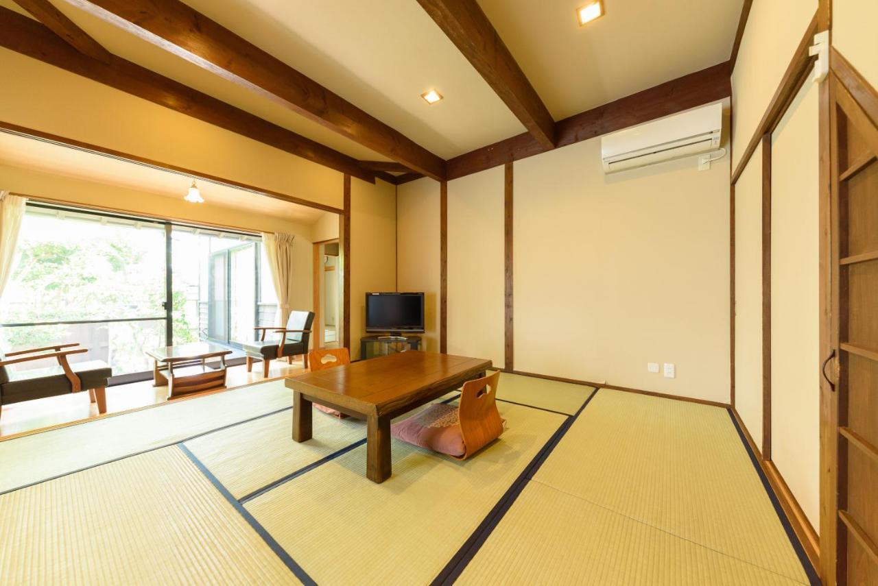 Yufuin Onsen Tsukanoma Pokoj fotografie